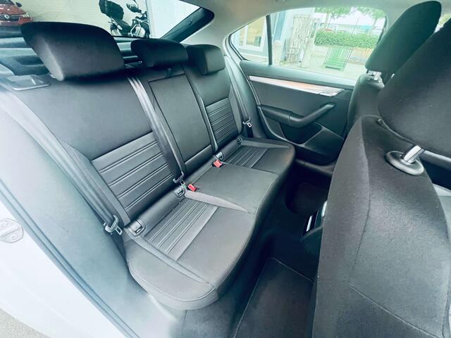 Skoda Octavia 1.5 TSI Ambition DSG+NAVI+CAMERA+CARNET+GARANTIE
