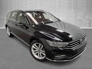 VOLKSWAGEN PASSAT Variant Elegance 2.0 TDI 150PS/110kW D...