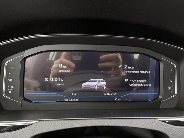 Volkswagen Passat Variant Elegance 2.0 TDI 150PS/110kW D...