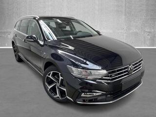 VOLKSWAGEN PASSAT Variant Elegance 2.0 TDI 150PS/110kW D...