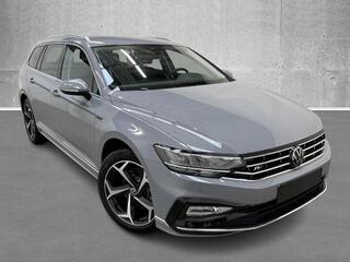 VOLKSWAGEN PASSAT Variant Elegance 2.0 TDI 200PS/147kW D...