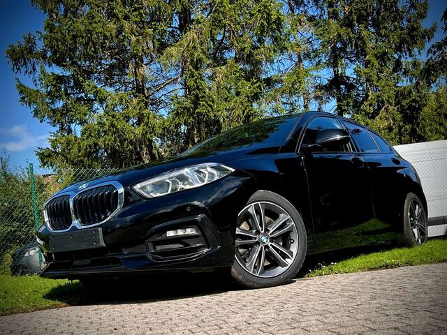 BMW 1-Serie D X Drive Auto. AdBlue Sport Line 