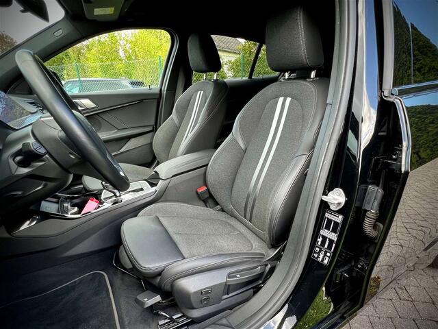 BMW 1-Serie D X Drive Auto. AdBlue Sport Line 