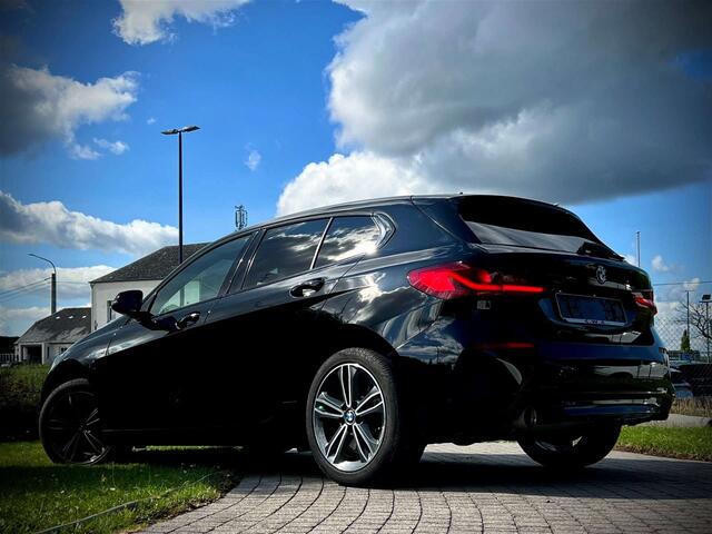 BMW 1-Serie D X Drive Auto. AdBlue Sport Line 