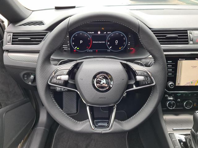 Skoda Superb Combi SportLine 4x4 AHK Pano Canton AC...