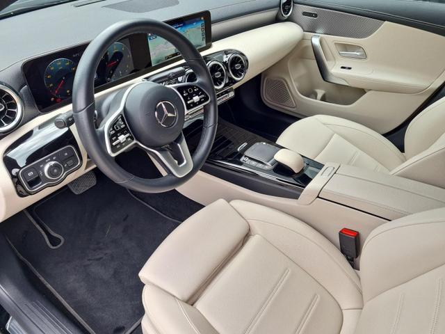 Mercedes-Benz CLA-Klasse Shooting Brake 200 d 118.612 200d SB Pr...