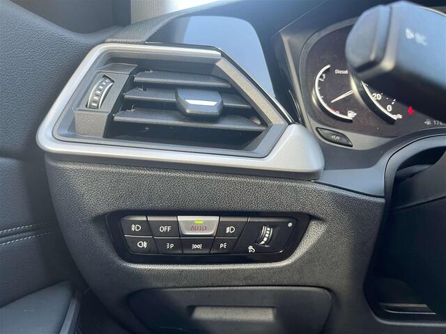 BMW 3-Serie dA Berline Full-LED/Sportzetels/Gps/Carplay/Cruise