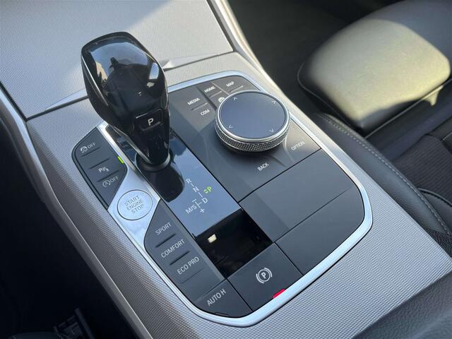 BMW 3-Serie dA Berline Full-LED/Sportzetels/Gps/Carplay/Cruise