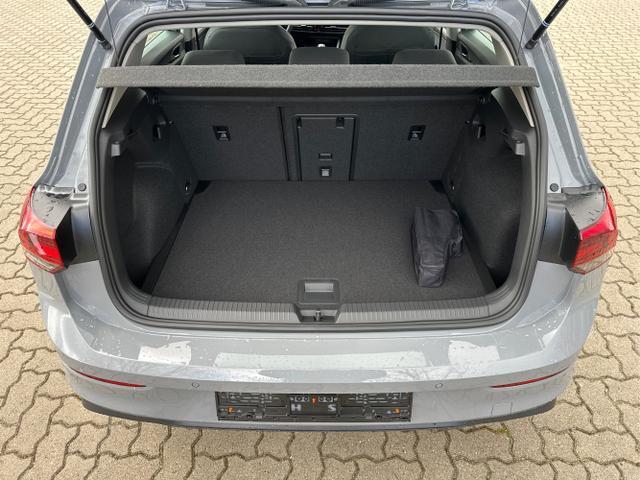 Volkswagen Golf LIFE LED+SHZ+ACC+PDC+KAMERA+PARK ASSIST ...