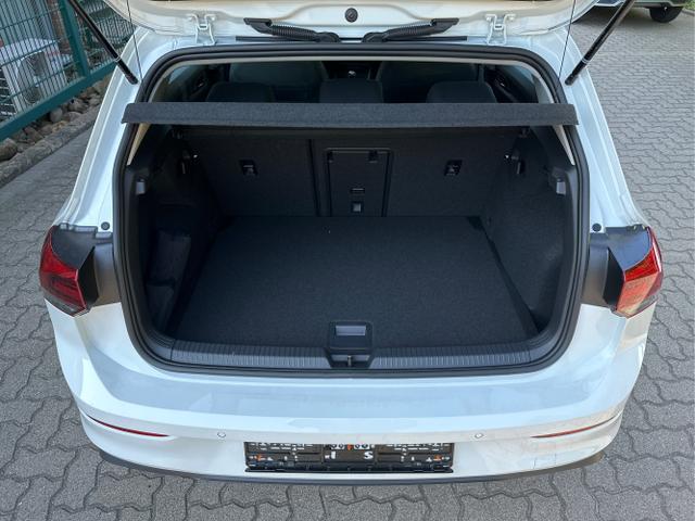 Volkswagen Golf LIFE LED+SHZ+ACC+PDC+KAMERA+PARK ASSIST ...