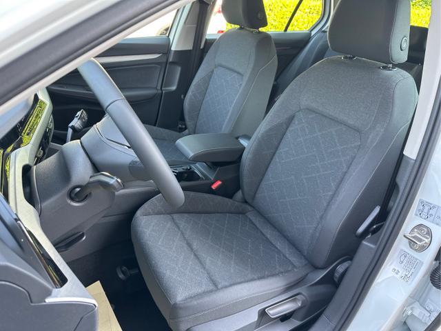 Volkswagen Golf LIFE LED+SHZ+ACC+PDC+KAMERA+PARK ASSIST ...