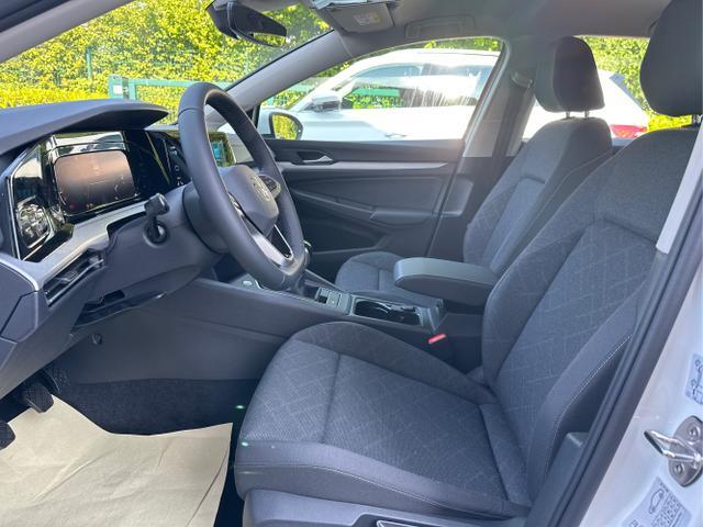Volkswagen Golf LIFE LED+SHZ+ACC+PDC+KAMERA+PARK ASSIST ...