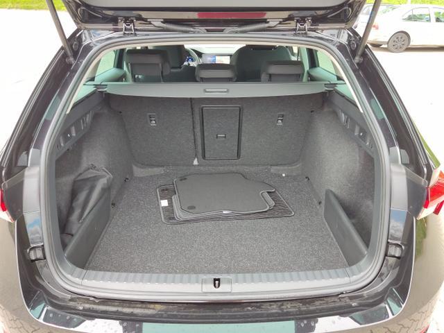 Skoda Octavia Combi Style NAVI+KAMERA+LED+PDC+ALU+S...