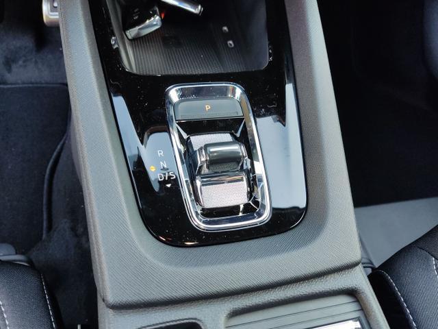 Skoda Octavia Combi Sportline +NAVI+KEYLESS+ACC+KAM...