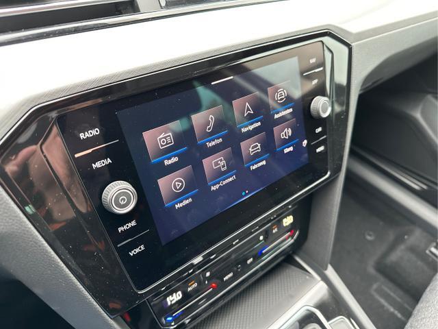 Volkswagen Passat Variant Business NAVI+ACC+VIRTUAL COCK...