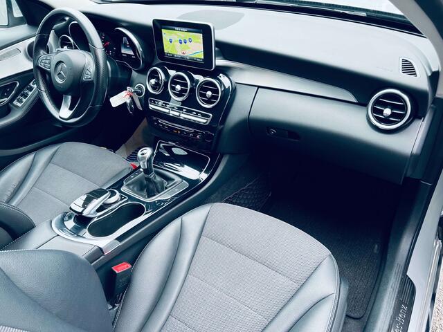 Mercedes-Benz C-Klasse d+EURO 6+NAVI+XENON+TEL+CARNET+GARANTE+CAR-PASS