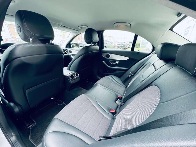 Mercedes-Benz C-Klasse d+EURO 6+NAVI+XENON+TEL+CARNET+GARANTE+CAR-PASS