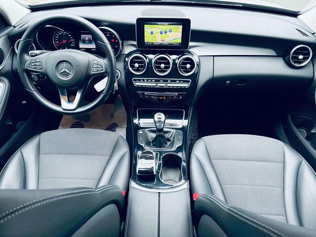 Mercedes-Benz C-Klasse d+EURO 6+NAVI+XENON+TEL+CARNET+GARANTE+CAR-PASS