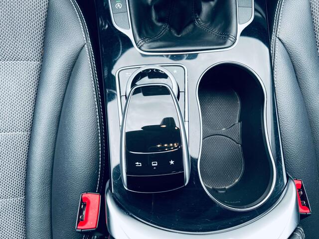 Mercedes-Benz C-Klasse d+EURO 6+NAVI+XENON+TEL+CARNET+GARANTE+CAR-PASS