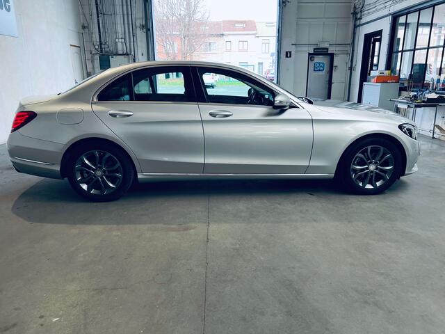 Mercedes-Benz C-Klasse d+EURO 6+NAVI+XENON+TEL+CARNET+GARANTE+CAR-PASS