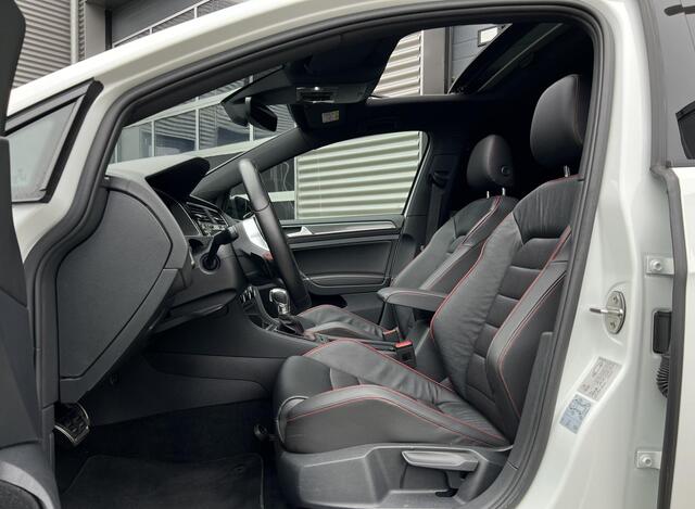 Volkswagen Golf 2.0 TSI GTI Performance 300PK ABT|Keyless|Camera|Leer|Pano|LED