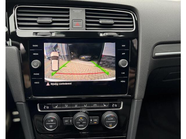 Volkswagen Golf 2.0 TSI GTI Performance 300PK ABT|Keyless|Camera|Leer|Pano|LED