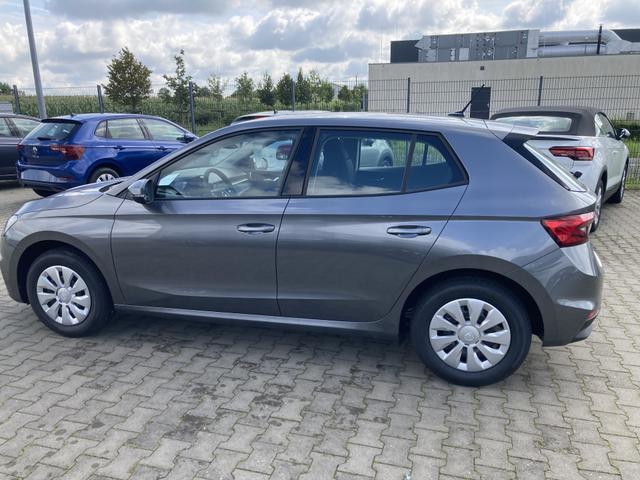 Skoda Fabia 1.0 MPI 80PS Ambition, Graphit-Grau M...