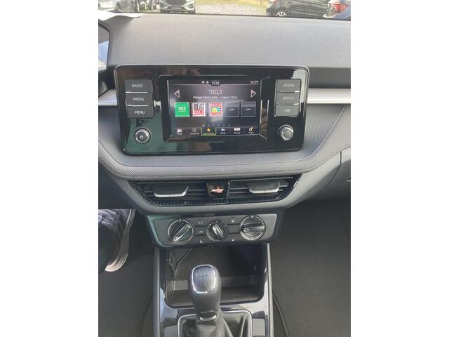 Skoda Fabia 1.0 MPI 80PS Ambition, Graphit-Grau M...