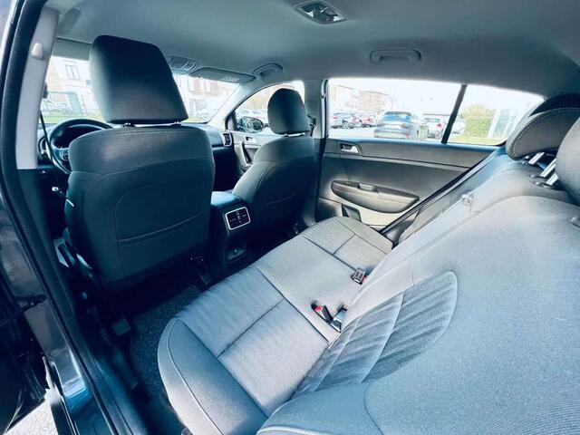 KIA Sportage 1.6i 2WD Navi Edition+CAMERA+CRUISE+AIRCO+GARANTIE