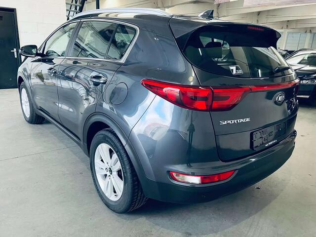 KIA Sportage 1.6i 2WD Navi Edition+CAMERA+CRUISE+AIRCO+GARANTIE