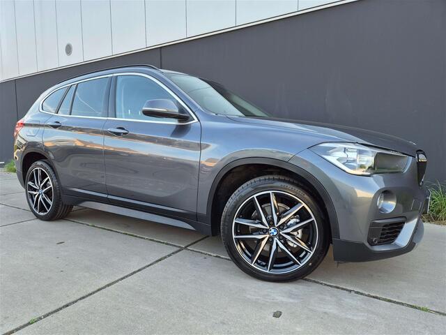 BMW X1 2.0 dA sDriveAUT.LEDERNAVIPDCEL.KOFFER