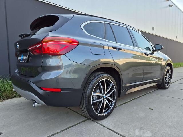 BMW X1 2.0 dA sDriveAUT.LEDERNAVIPDCEL.KOFFER
