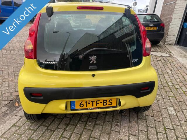 Peugeot 107 1.0-12V XS