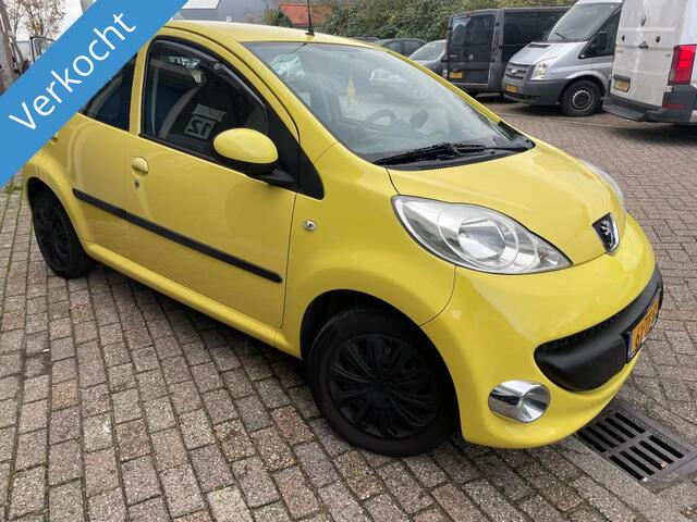 Peugeot 107 1.0-12V XS