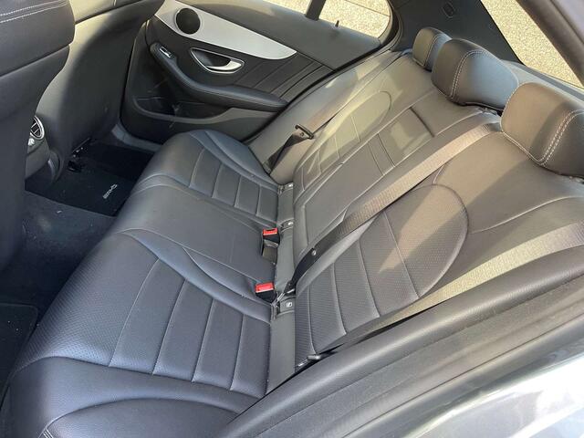Mercedes-Benz C-Klasse d 200d 2143cc Auto Pano Leather Navi 136cv