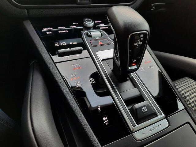 Porsche Cayenne 3.0 Turbo V6 Tiptronic SCOUPELIGHTWEIGHT PACK