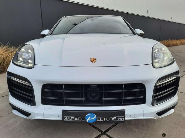 Porsche Cayenne 3.0 Turbo V6 Tiptronic SCOUPELIGHTWEIGHT PACK