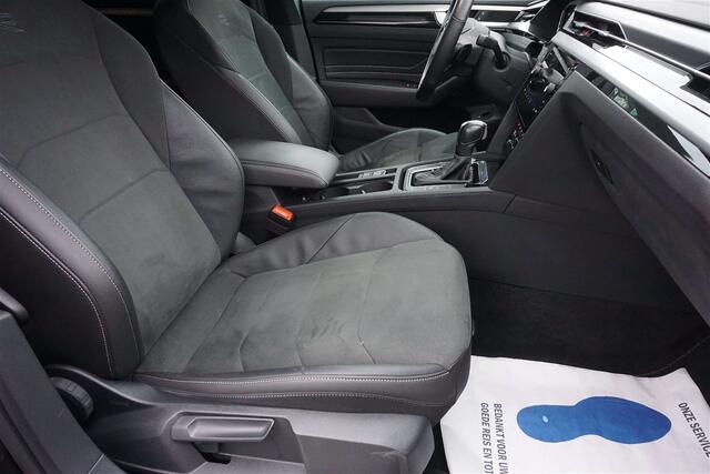 Volkswagen Arteon 2.0 TDi SCR R-Line Automaat-Navi-Camera-Garantie