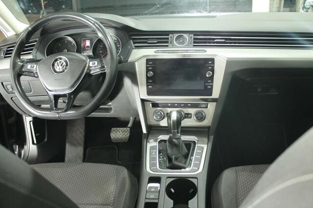 Volkswagen Passat 1.6 TDi SCR DSG