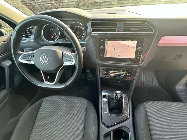 Volkswagen Tiguan 1.5 TSI MET 1 JAAR GARANTIE