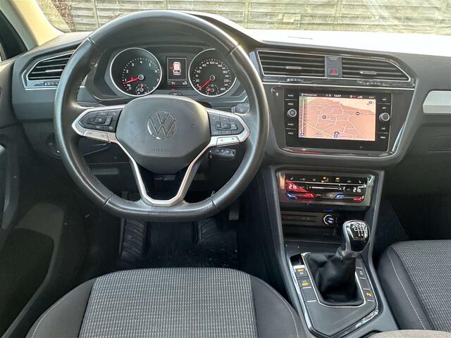 Volkswagen Tiguan 1.5 TSI MET 1 JAAR GARANTIE