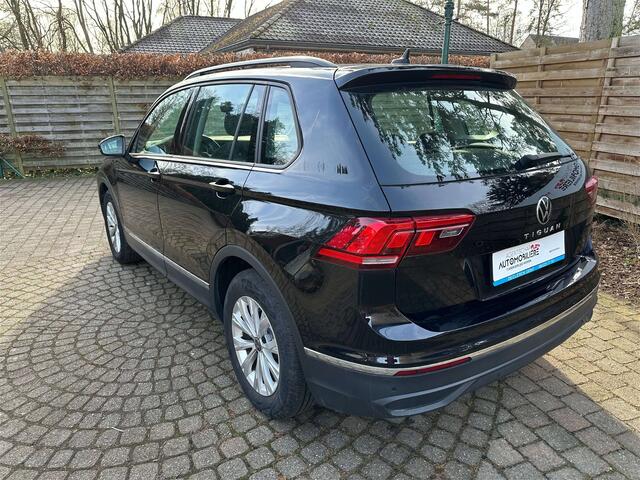 Volkswagen Tiguan 1.5 TSI MET 1 JAAR GARANTIE