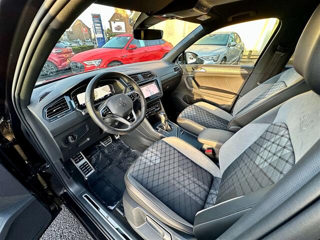 Volkswagen Tiguan 1.5 TSI R-Line Business Premium DSG BlackLine20