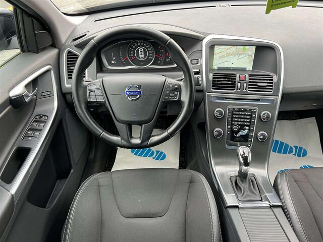 Volvo XC60 2.0 D3 Kinetic GeartronicEURO6bNAVICLIMABTLED