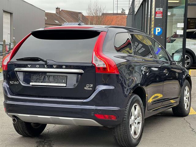 Volvo XC60 2.0 D3 Kinetic GeartronicEURO6bNAVICLIMABTLED