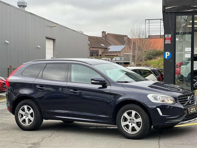 Volvo XC60 2.0 D3 Kinetic GeartronicEURO6bNAVICLIMABTLED
