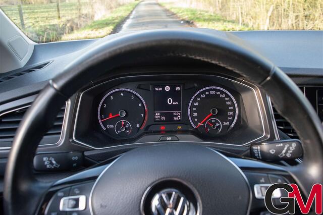 Volkswagen T-ROC 1.5 TSI ad cruise/line ass/ zeer proper