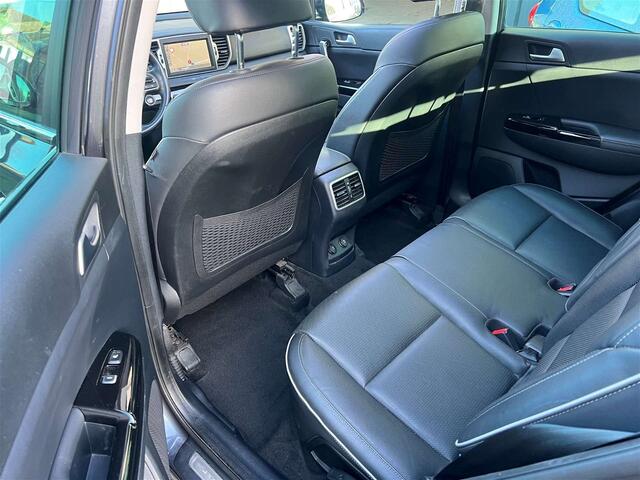 KIA Sportage 1.7 CRDi 2WDCUIRPANOCAMERANAVILEDUSBBT