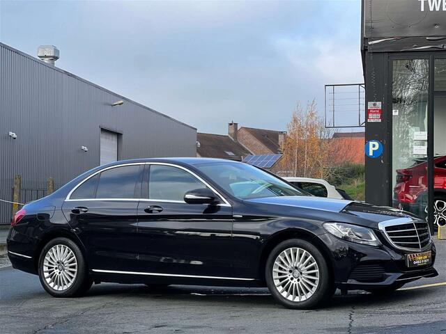 Mercedes-Benz C-Klasse dBLUETECEURO6bNAVICUIRLEDUSBBTgarantie