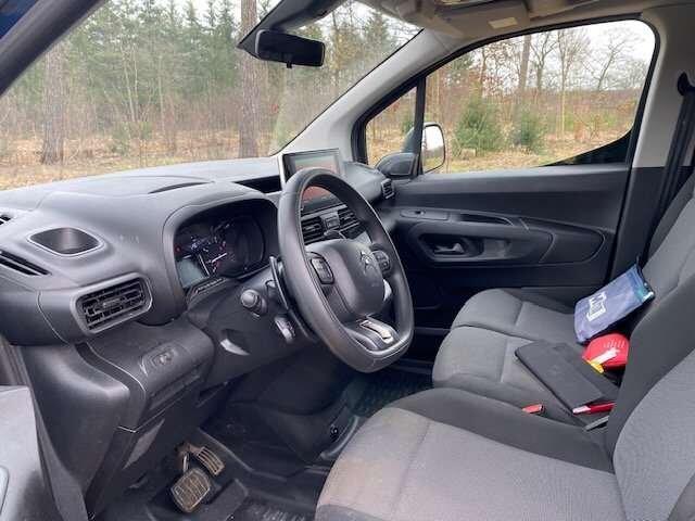 Citroen Berlingo Automaat,Airco,Camera,DAB,Parkeersensoren,Cruise.